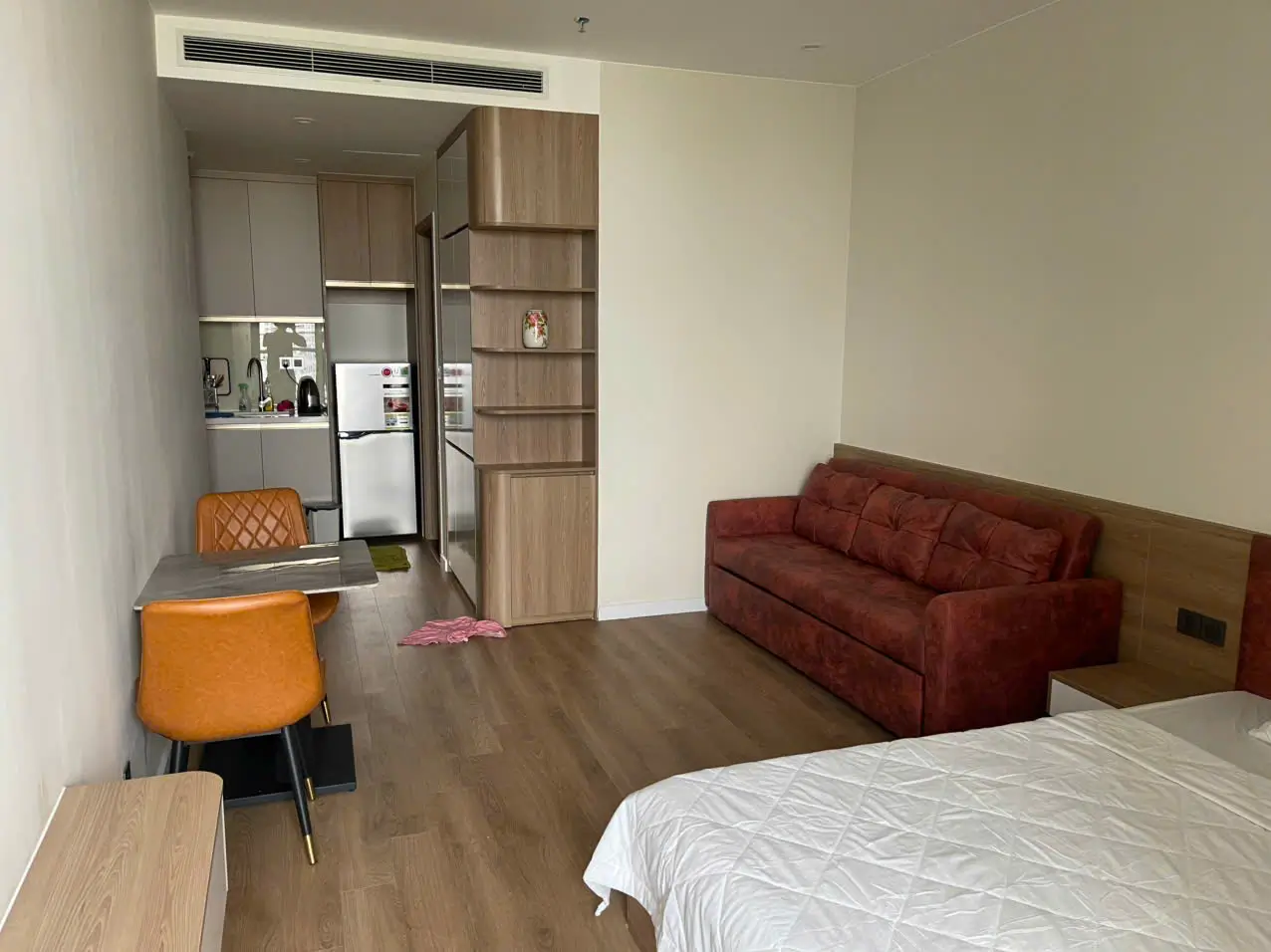 Cho thuê lâu dài căn studio