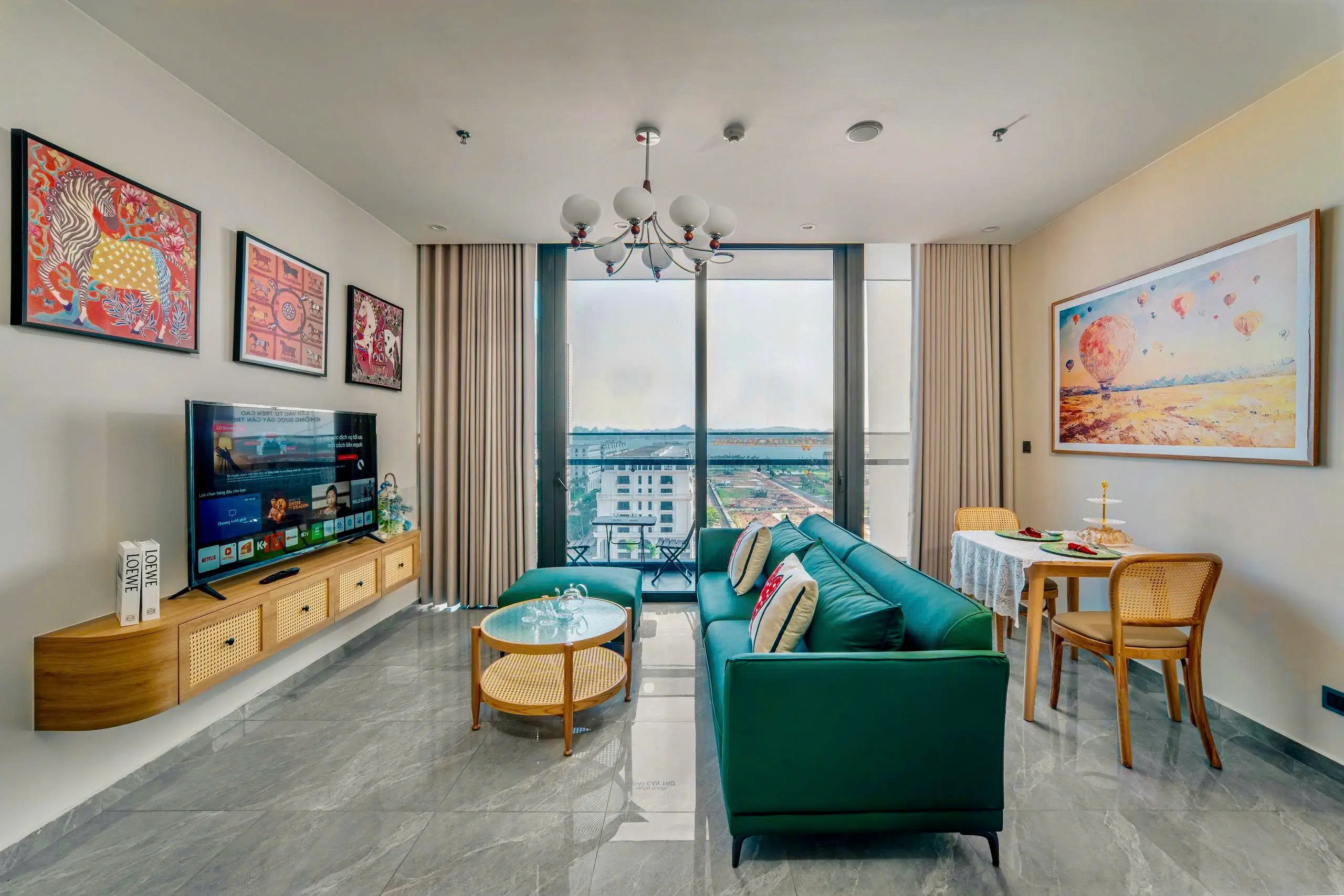 Căn 2 ngủ full đồ phòng khách rộng